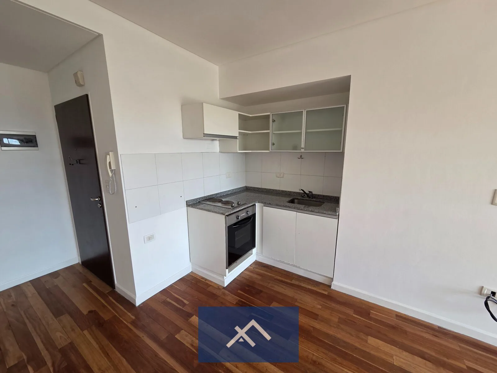 Monoambiente con Baulera Propia en alquiler en Villa Pueyrredón foto 5