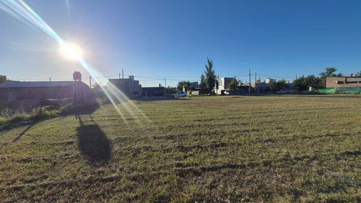 LOTE EN VENTA 601m2 - TIERRA DE SUEÑOS 2 foto 2