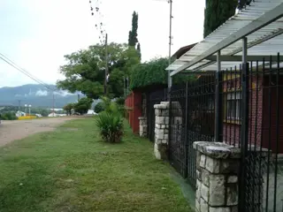 NºREF.271. IMPECABLE COMP DE CABAÑAS EN SIQUIMAN C/INCRE VISTA AL LAGO A 200 MTS DE BAJADA foto 4