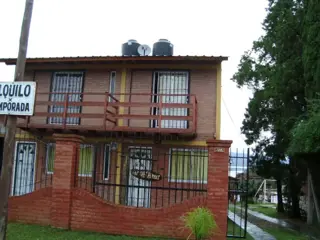 NºREF.271. IMPECABLE COMP DE CABAÑAS EN SIQUIMAN C/INCRE VISTA AL LAGO A 200 MTS DE BAJADA foto 5