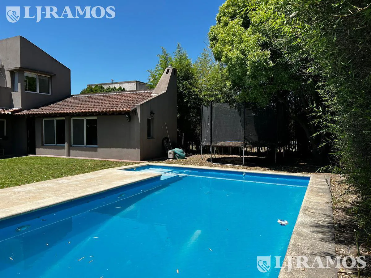 APTO CREDITO. 3 DORMITORIOS y 2 PLAYROOM. foto 3