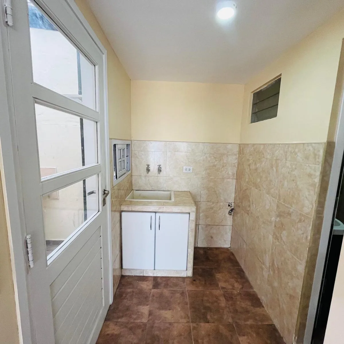 ALQUILER 24 MESES  DUPLEX 3  AMBIENTES AEROPARQUE foto 4