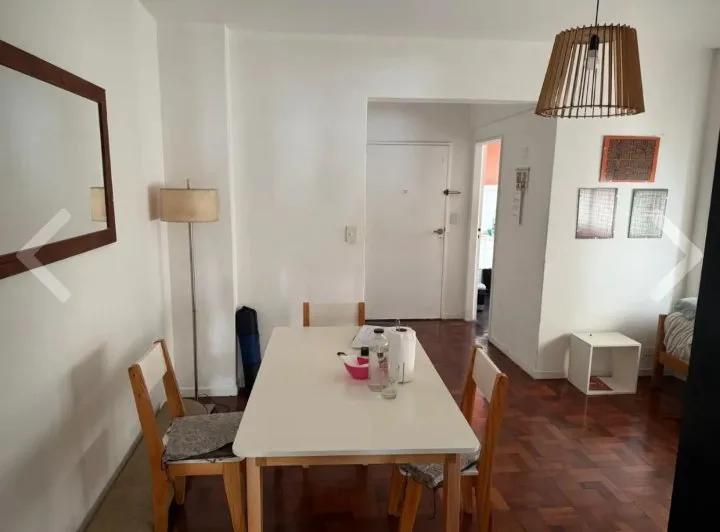 Se vende un departamento de 3 ambientes al frente - Balvanera foto 2
