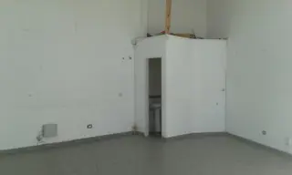 Local Comercial en Venta / Alquiler sobre Jose M. Paz - Ituzaingó Norte foto 3