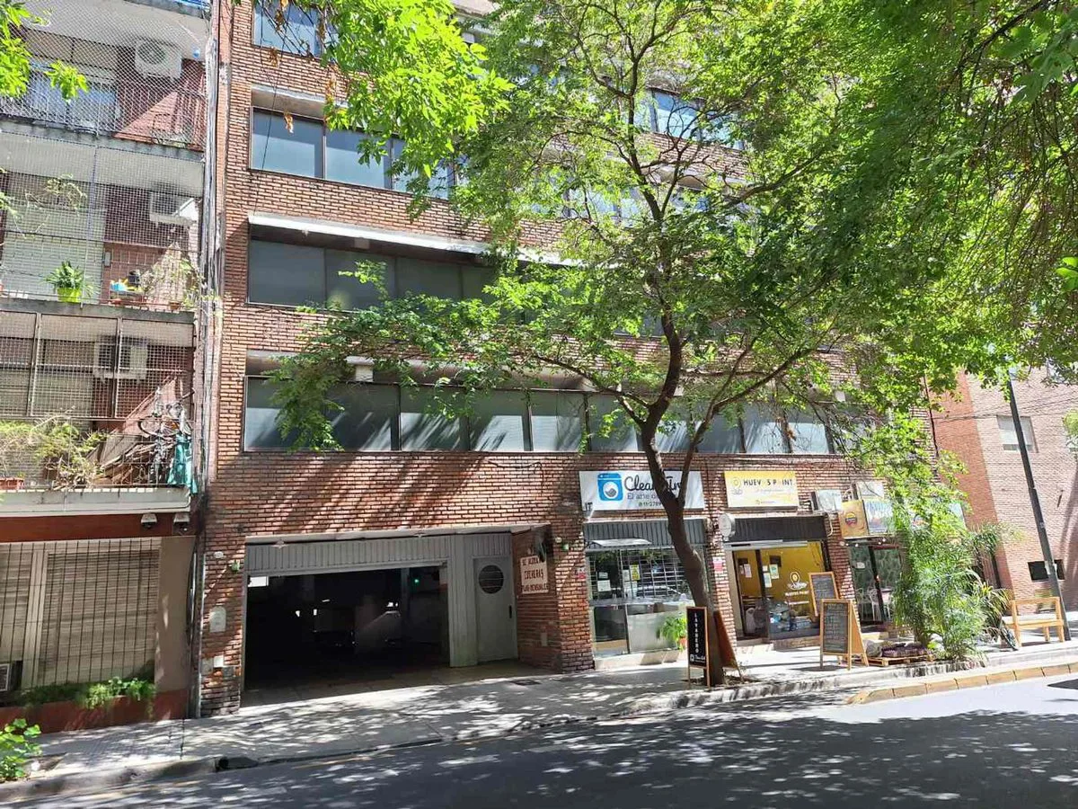 COCHERA EN VENTA TECHADA BELGRANO AMENABAR 1500 foto 3
