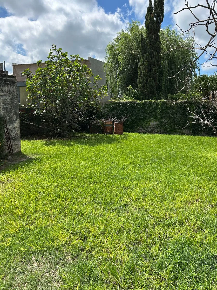 VENTA Terreno con edificación a demoler en Roldán foto 5