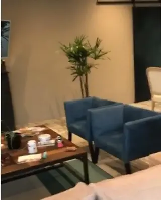 Casa de tres ambientes con pileta - Barrio Agustinas - Villa Udaondo foto 2