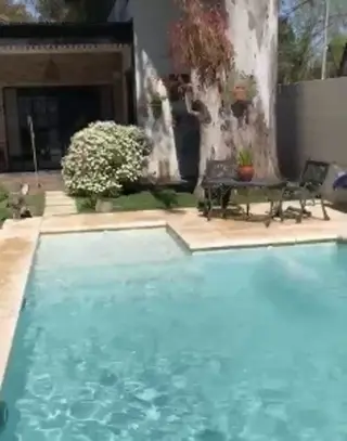 Casa de tres ambientes con pileta - Barrio Agustinas - Villa Udaondo foto 5