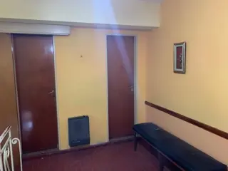 3 Oficinas con recepción y baño en Berazategui centro foto 4