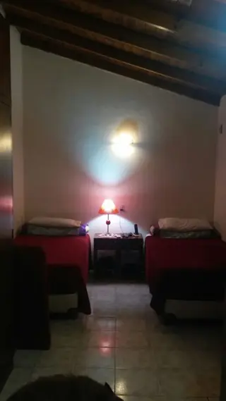DEPARTAMENTO TIPO CASA 1ºPISO POR ESCALERA 2 AMBIENTES EN QUILMES OESTE. foto 5