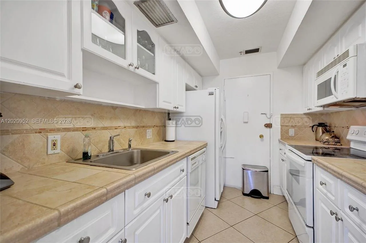 4925 Collins Ave #3H 4900 foto 4