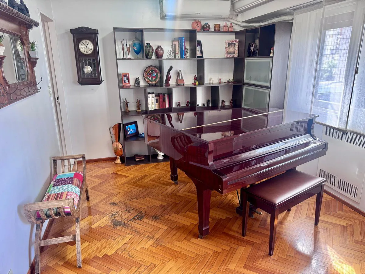 VENTA DEPTO BELGRANO 7 AMB COCHERA BALCON BAULERA foto 5