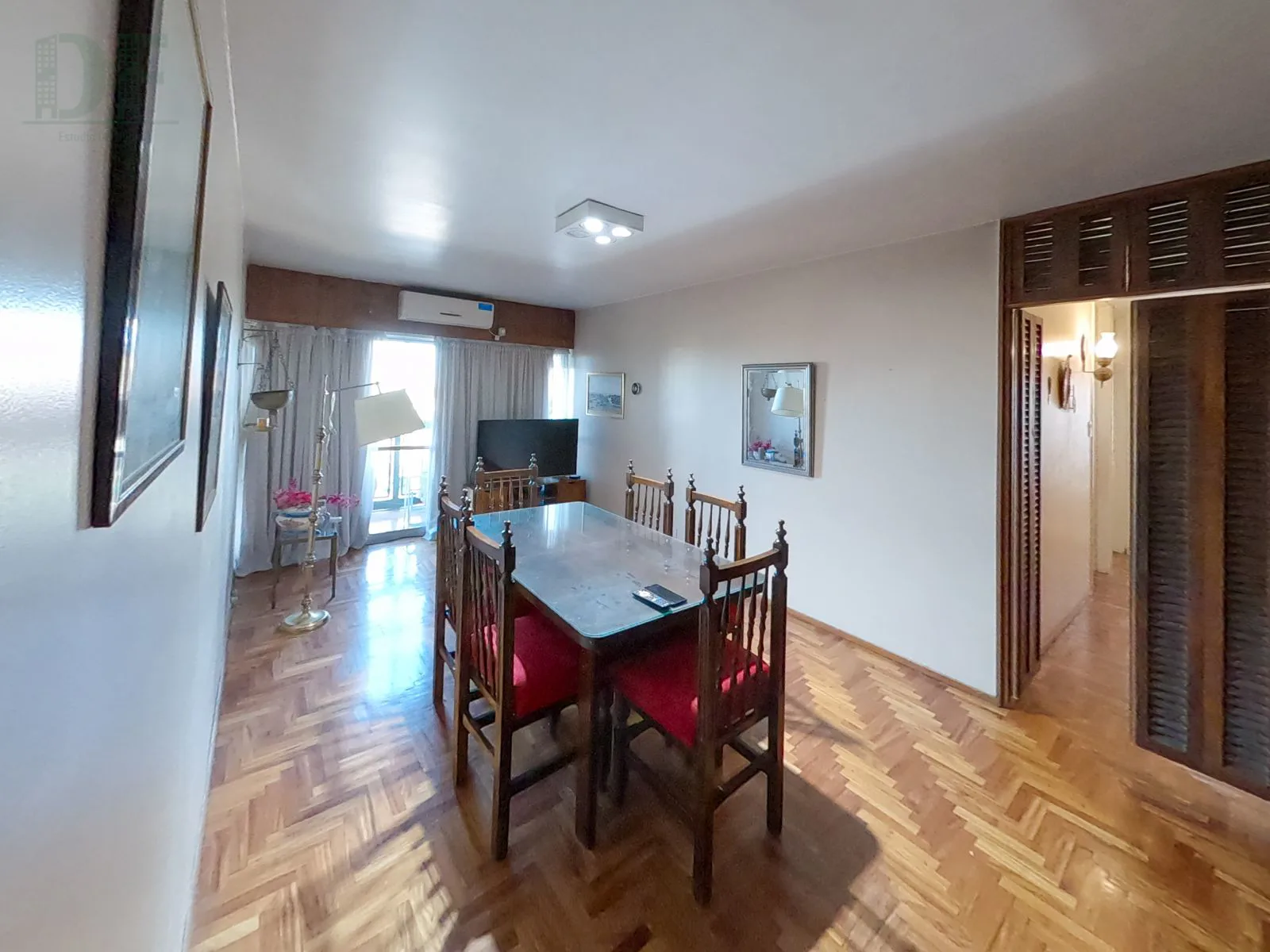 Departamento de 3 ambientes en venta con cochera PROPIA en Martínez foto 3