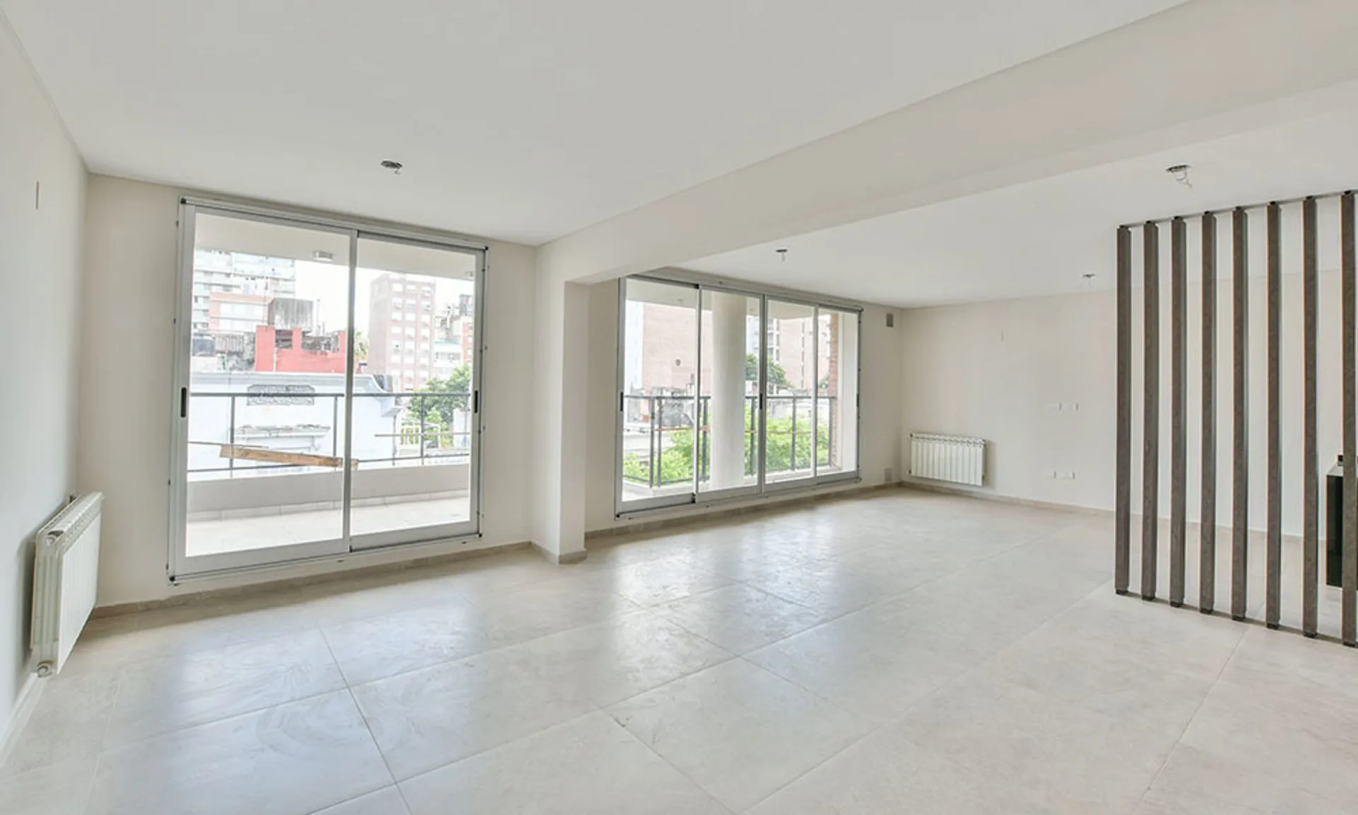 VENTA PISO EXCLUSIVO DE CATEGORIA 3 DORMITORIOS foto 2