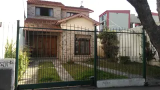 VENTA: Andres Baranda e/ Galdos y San Mauro, Quilmes foto 1