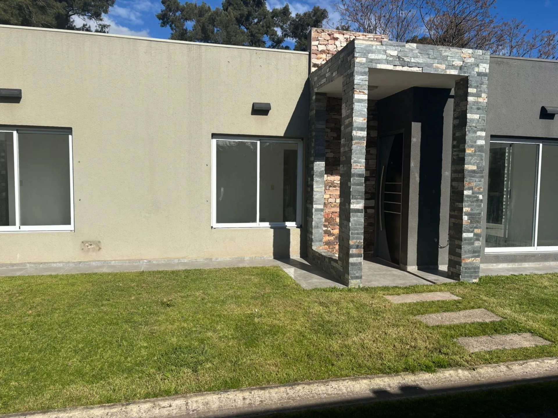 VENTA DE CASA EN TORTUGUITAS EN COMPLEJO CERRADO foto 4