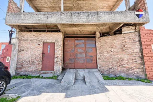 LOTE EN VENTA CON ESTRUCTURA AVELLANEDA
