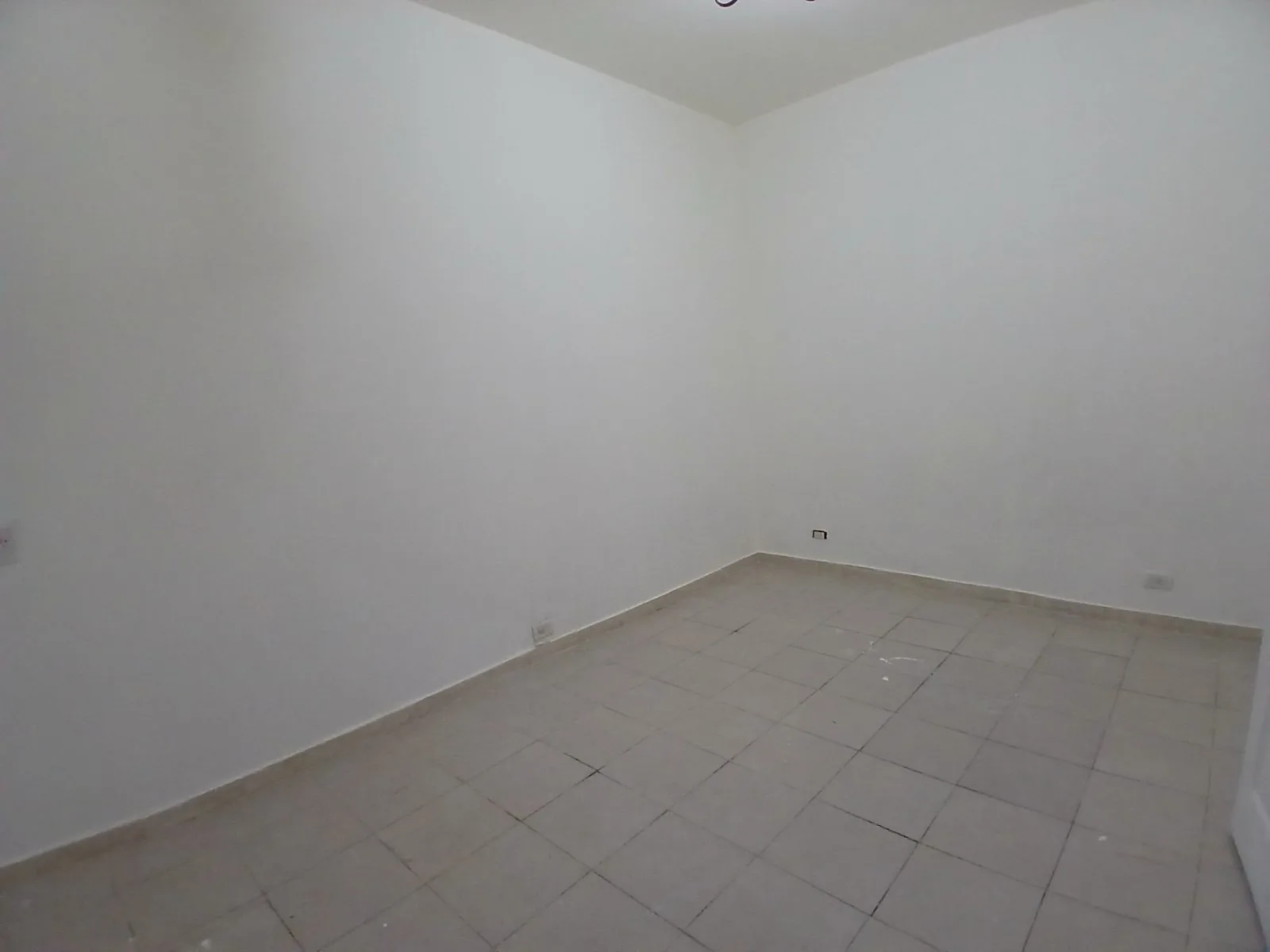 Departamento tipo casa. Dos ambientes y patio sin expensas. foto 5