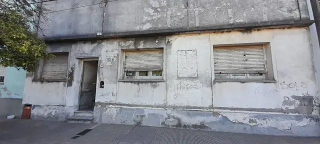 VENTA CASA A RECICLAR-INVERSORES-CENTRO CHASCOMUS