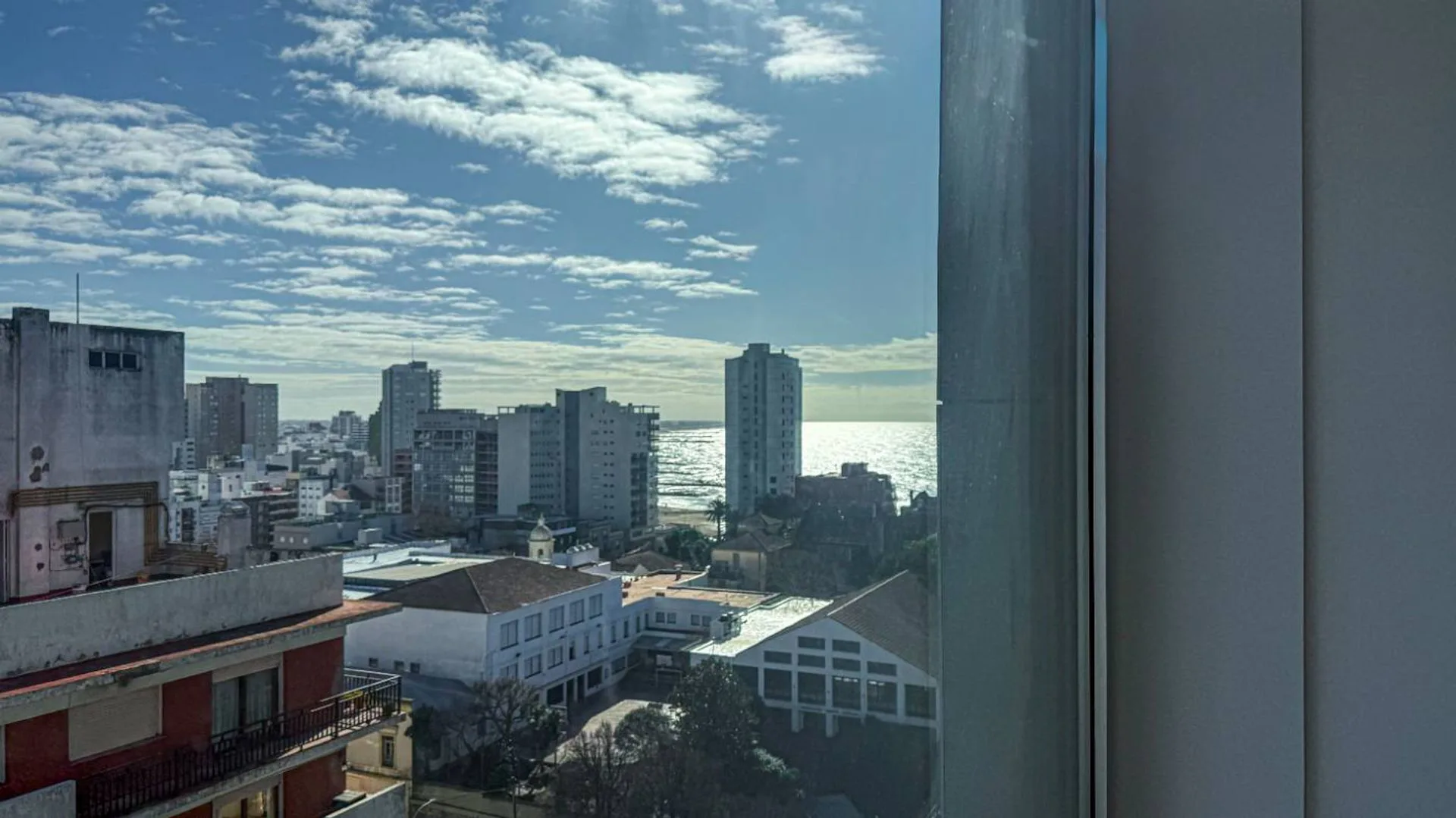 Alquiler dos ambientes con cochera a estrenar foto 4