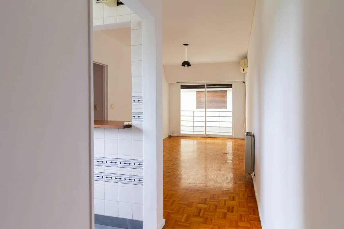 Alquiler Departamento 2 ambientes Vte.Lopez al Rio foto 3