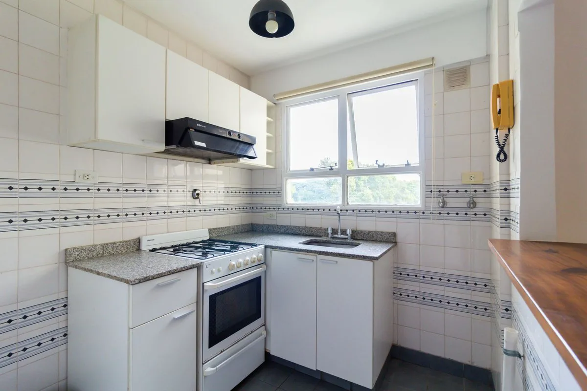 Alquiler Departamento 2 ambientes Vte.Lopez al Rio foto 4