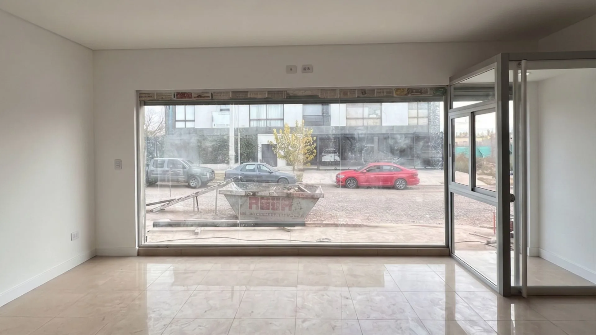 HERMOSO LOCAL EN VENTA EN MAIPU MENDOZA foto 3