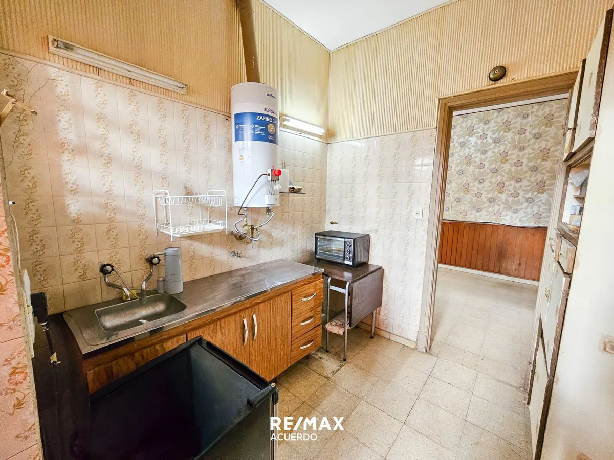 SAN NICOLAS VENTA LOTE CON DOS VIVIENDAS 2 HAB C/U foto 4