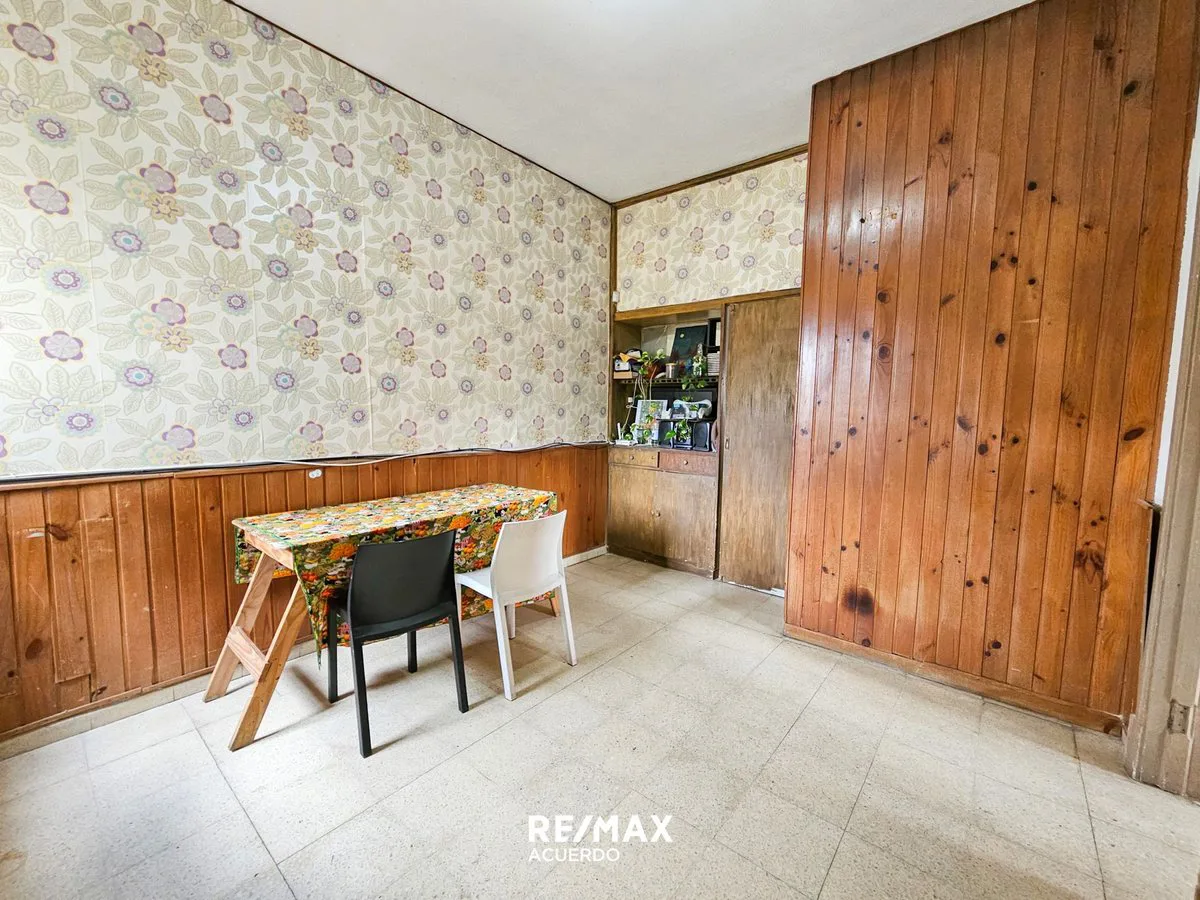 SAN NICOLAS VENTA LOTE CON DOS VIVIENDAS 2 HAB C/U foto 5
