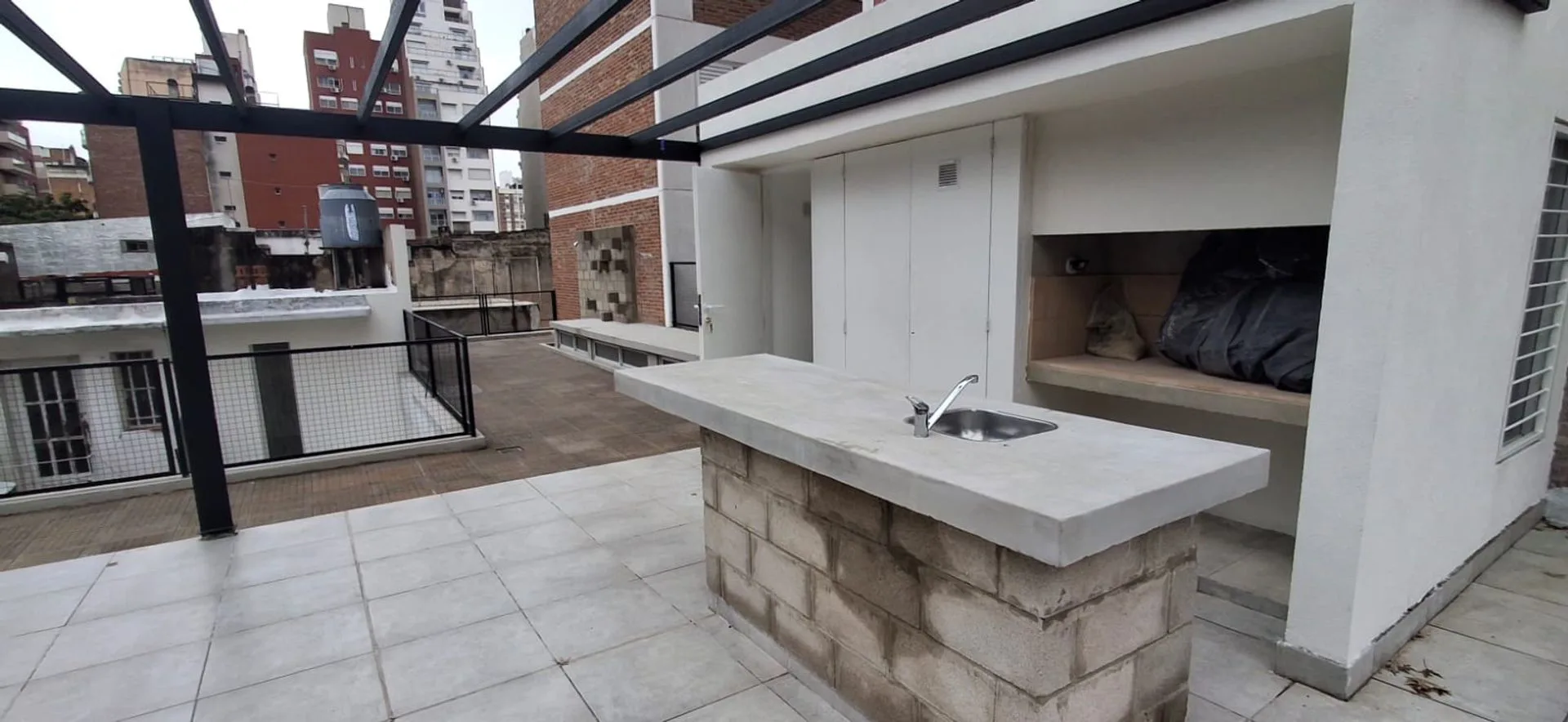 Venta casa planta alta Montevideo y Sarmiento foto 4