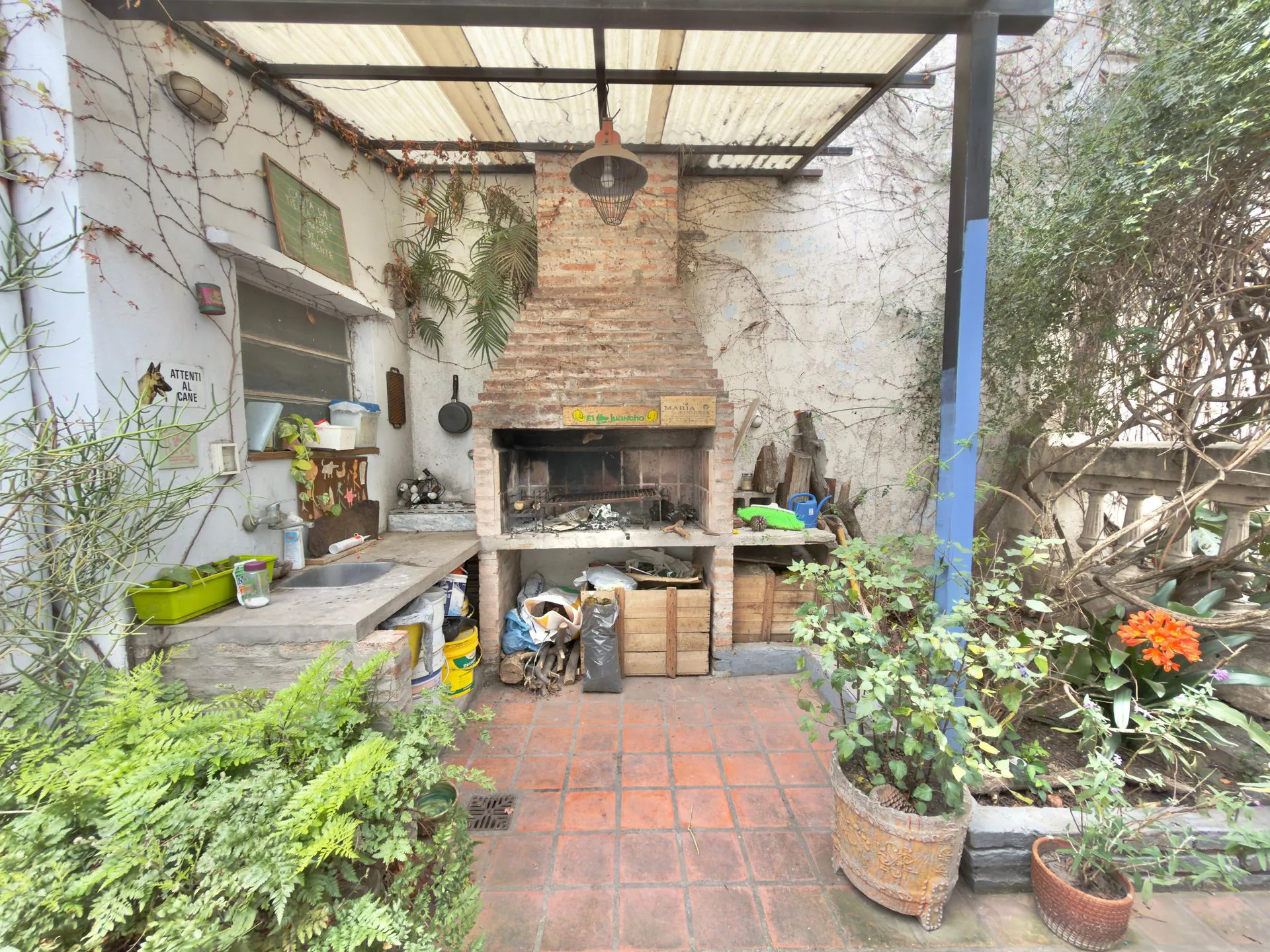 VENTA PH 4 AMBIENTES CON JARDÍN, PATIO Y TERRAZA foto 3