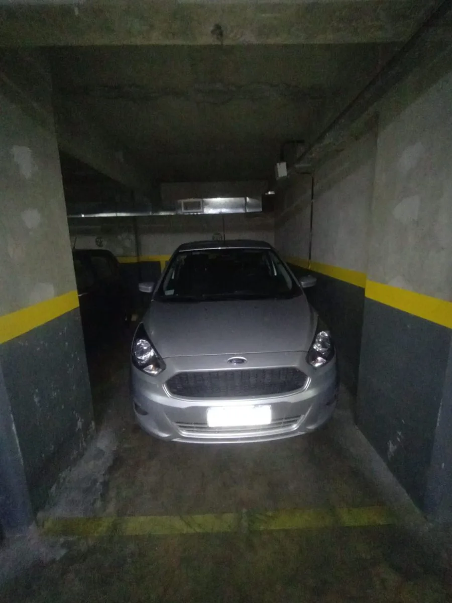 VENTA COCHERA CUBIERTA EN PALERMO foto 2