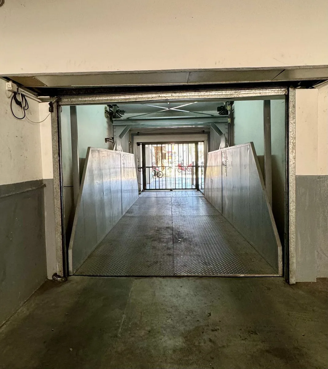 Venta Cochera Villa Urquiza ULTIMAS DOS UNIDADES foto 4