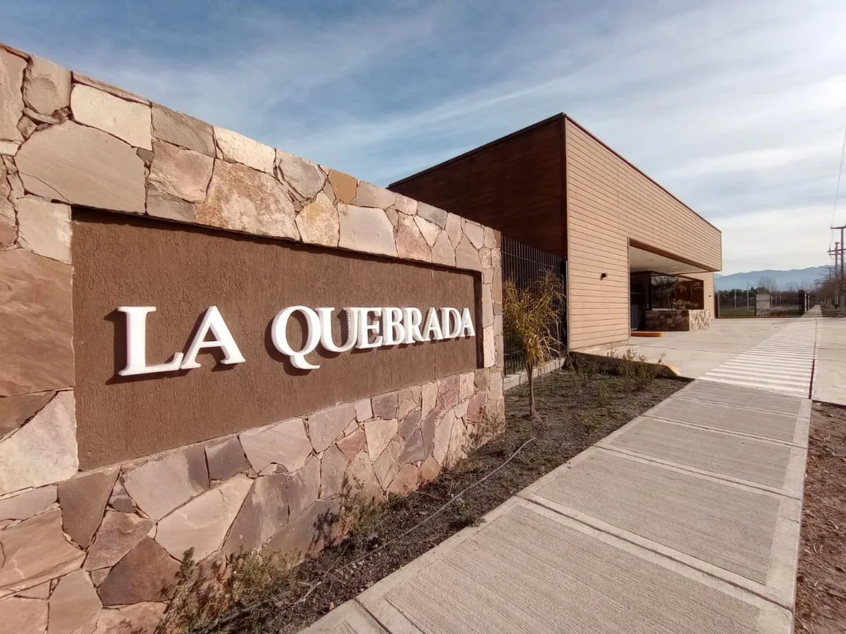 Casa en Venta - Bº La Quebrada - Lujan foto 2