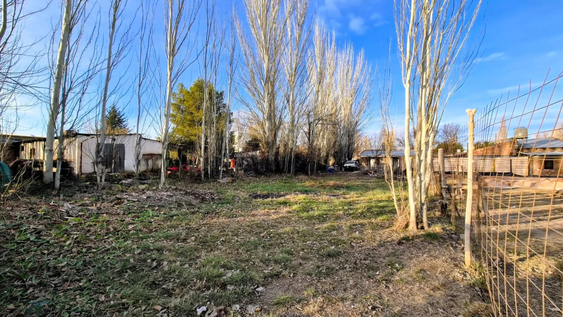 TERRENO EN VENTA B° KNUDSEN, PLOTTIER foto 2