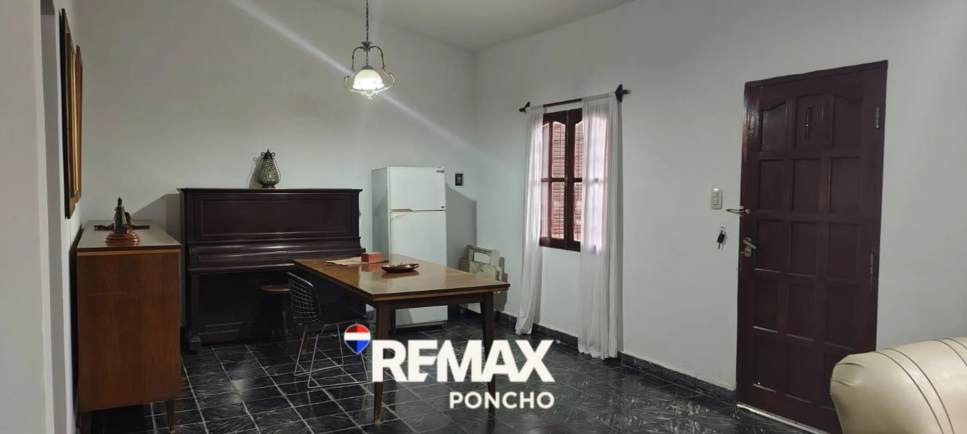 SE VENDE CASA AMPLIA 480M2 ZONA CENTRO CATAMARCA foto 3