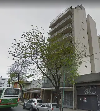 Barracas: 83mts con Balcón al frente y Patio Vieytes 1300 entre California y Alvarado foto 1