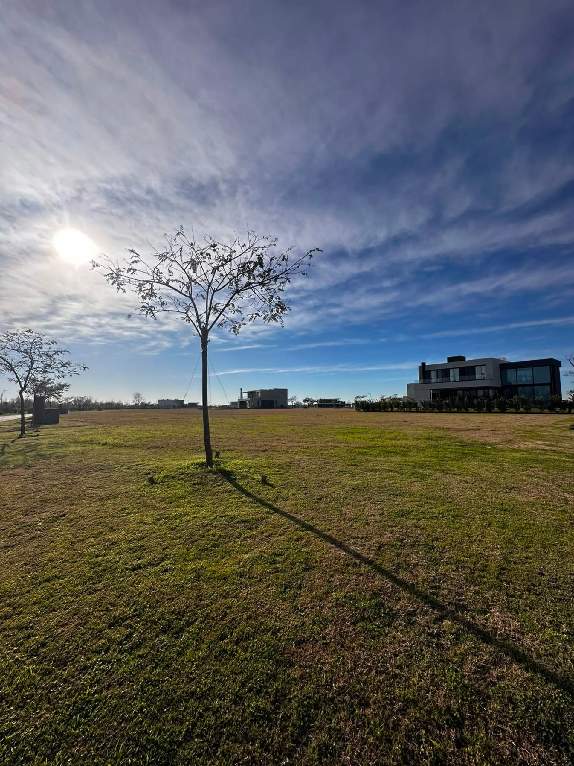 LOTE 711 M2 AMARRAS - Puertos del Lago - PERMUTA foto 2