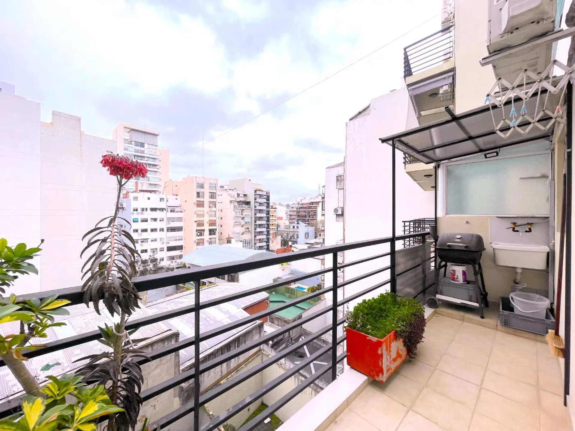Venta depto 2 amb ascensor cochera laundry Palermo foto 5