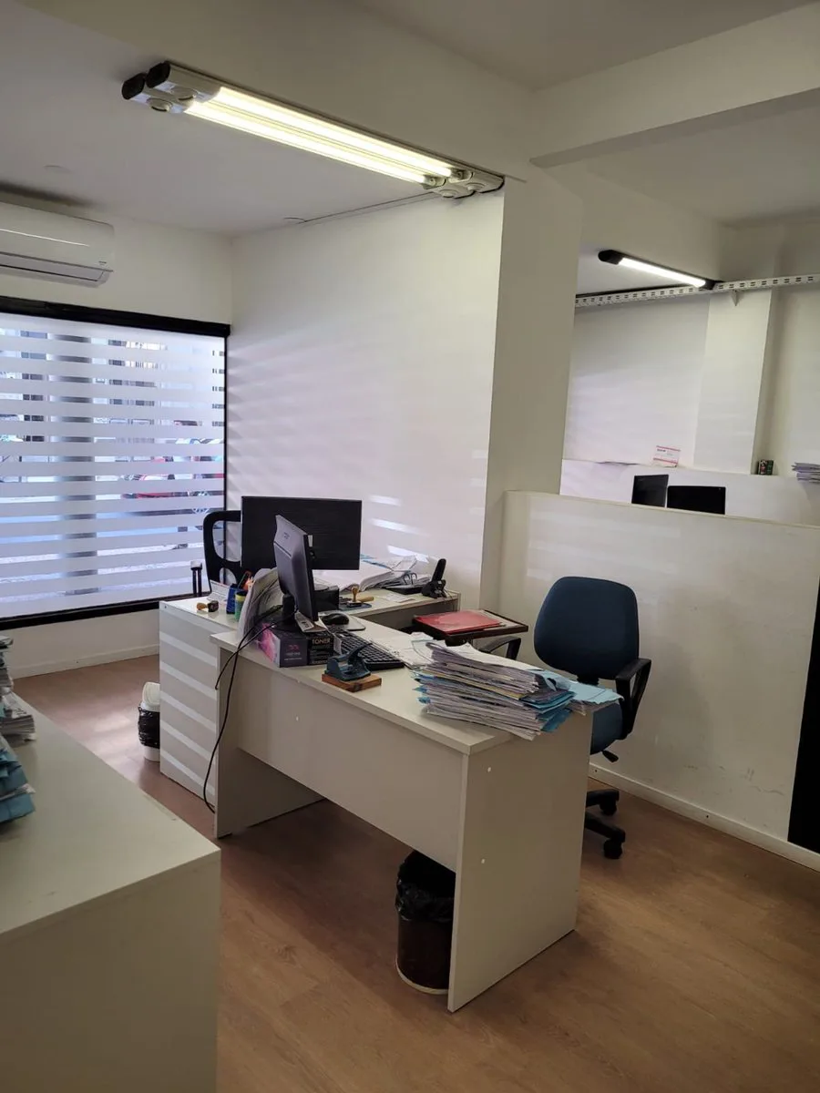 LOCAL COMERCIAL/OFICINAS EN MICROCENTRO foto 4