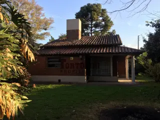 CASA VILLA UDAONDO A MTS DE PARQUE LELOIR foto 3
