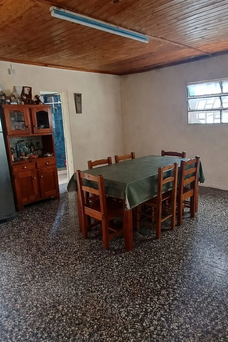 CASA DE 4 AMBIENTES EN VENTA, GOYA CORRIENTES foto 4