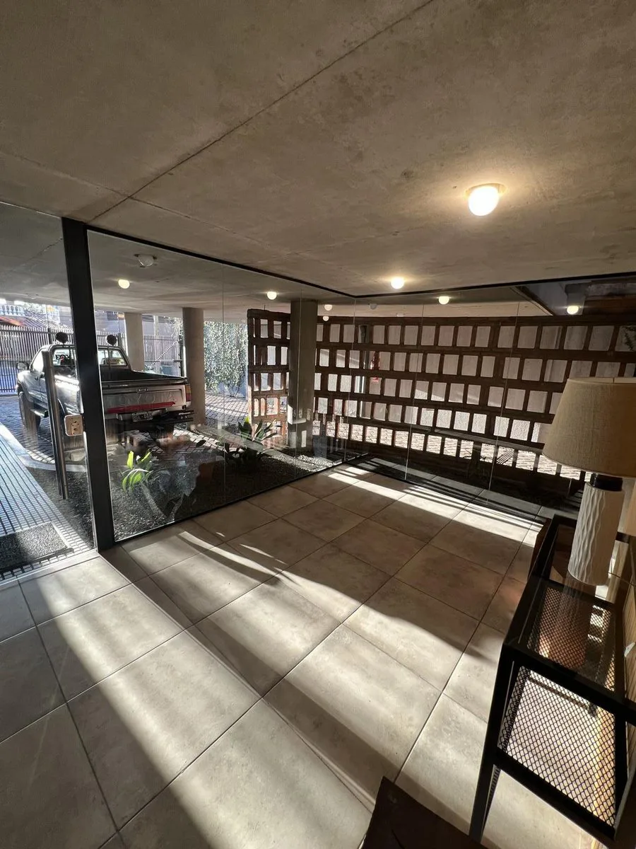 VENTA DEPARTAMENTO 3 AMBIENTES CASTELAR C/COCHERA foto 4