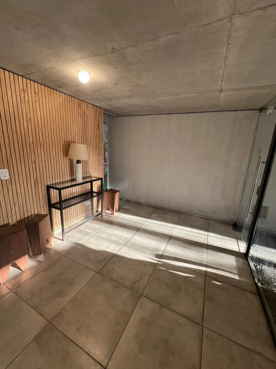 VENTA DEPARTAMENTO 3 AMBIENTES CASTELAR C/COCHERA foto 5