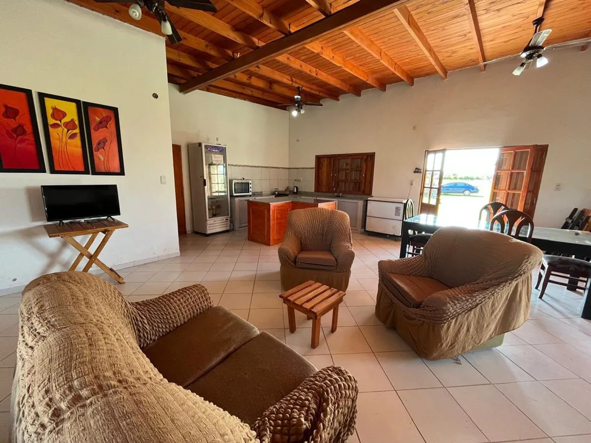 CASA QUINTA EN VENTA CON PILETA ZONA ZORZALITO foto 4