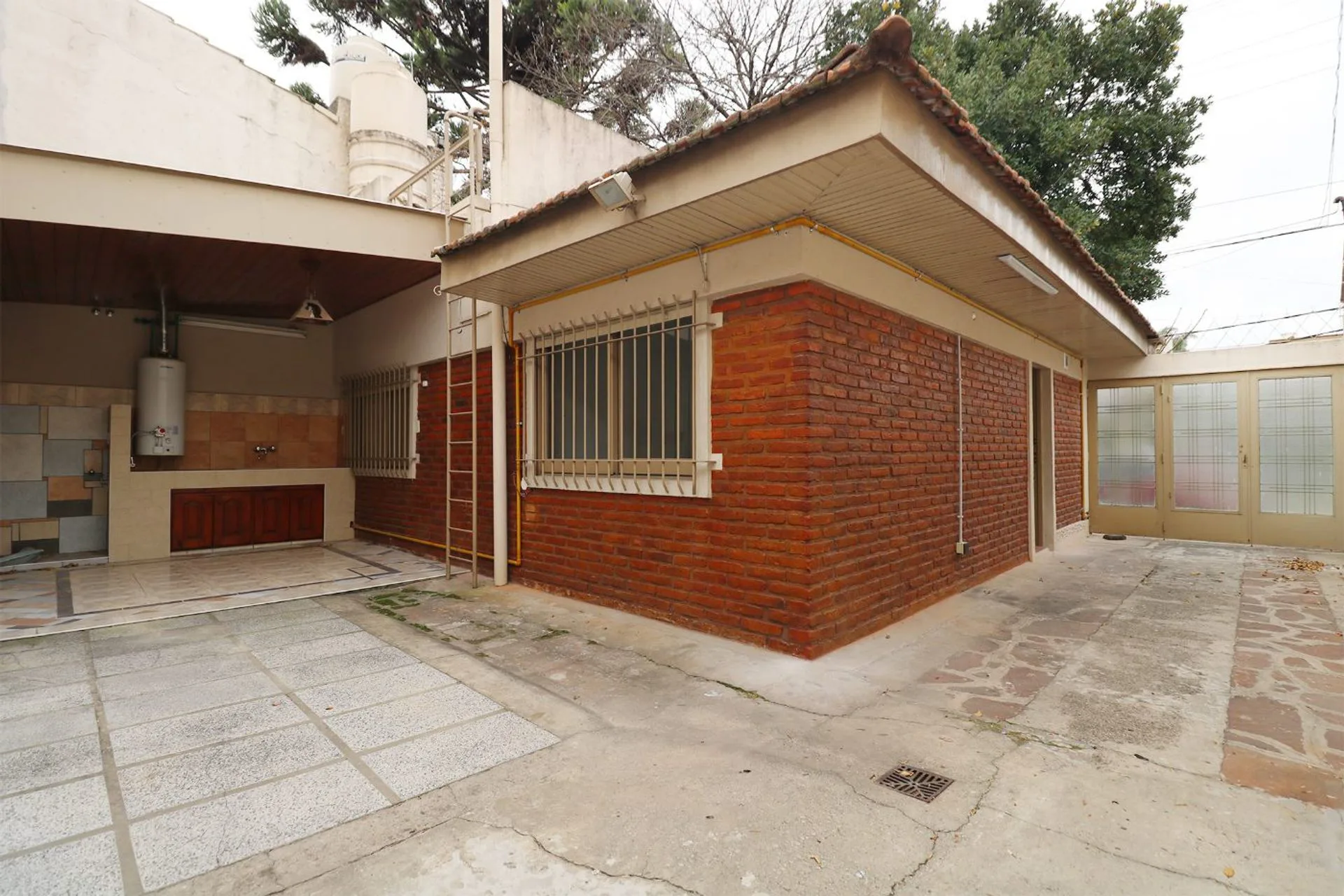 Venta Casa 3 amb en Martinez con patio y cochera! foto 3