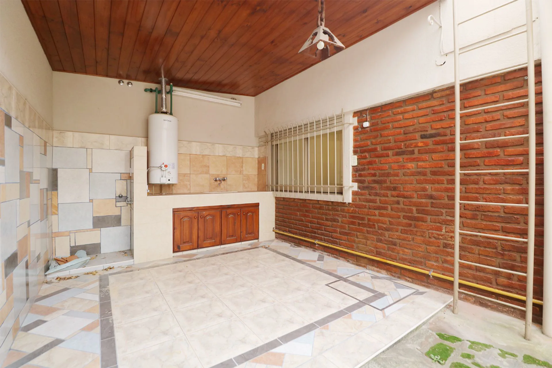 Venta Casa 3 amb en Martinez con patio y cochera! foto 4
