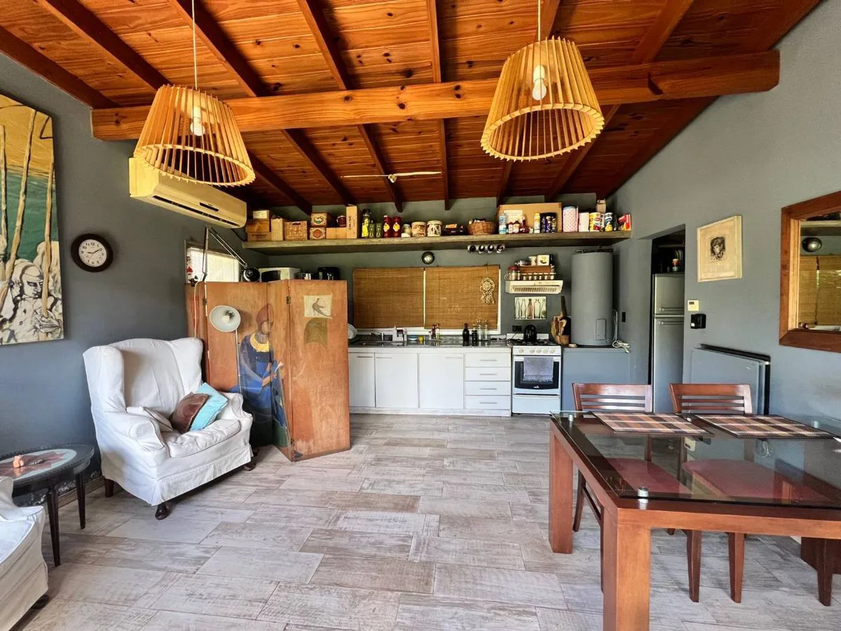 PH Tipo Casa en Barrio Cerrado con Jardín y Pileta foto 5