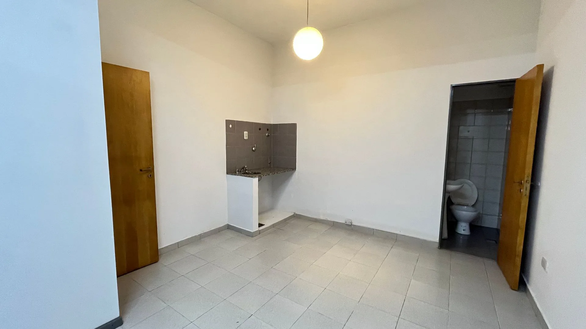 VENTA LOCAL COMERCIAL APTO OFCINA O CONSULTORIO foto 5