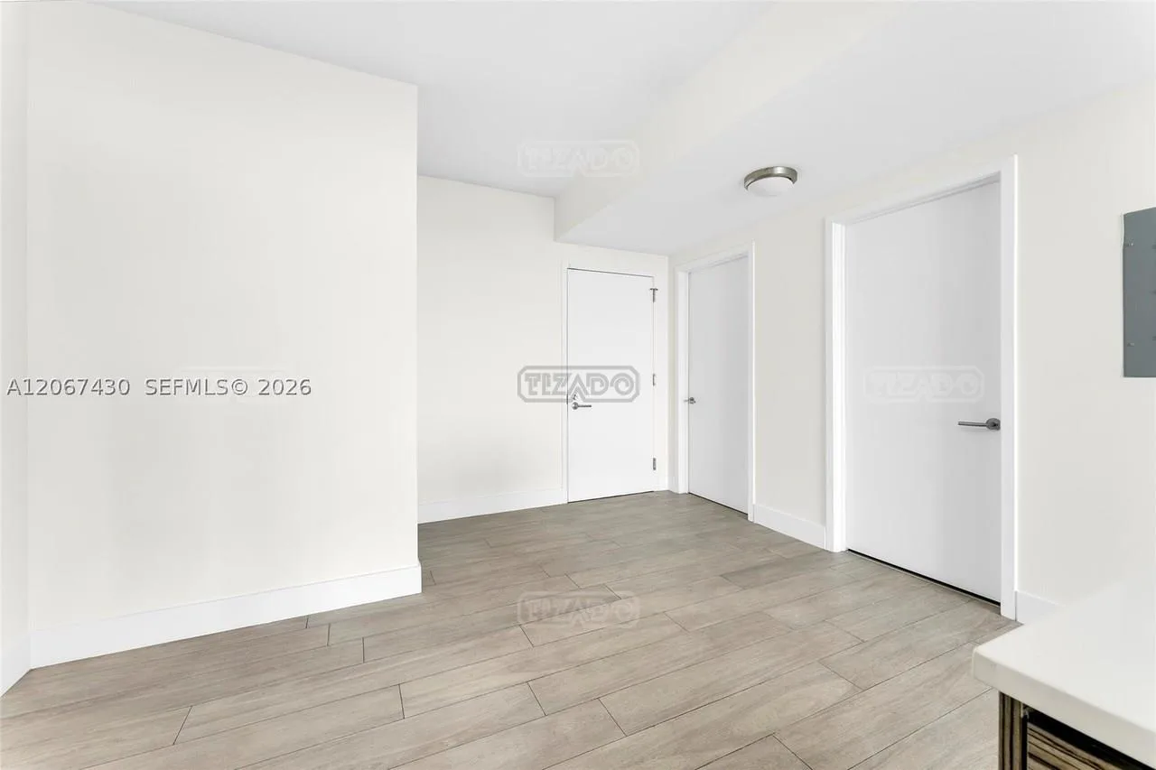 460 NE 28th st #1803 400 foto 4